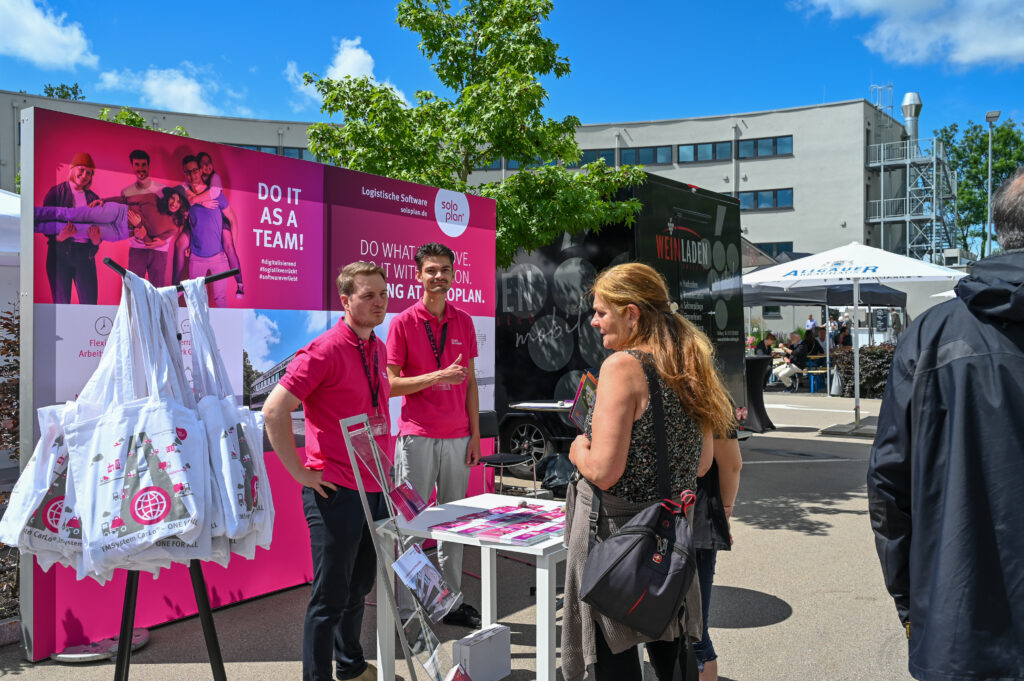 HR-Messestand