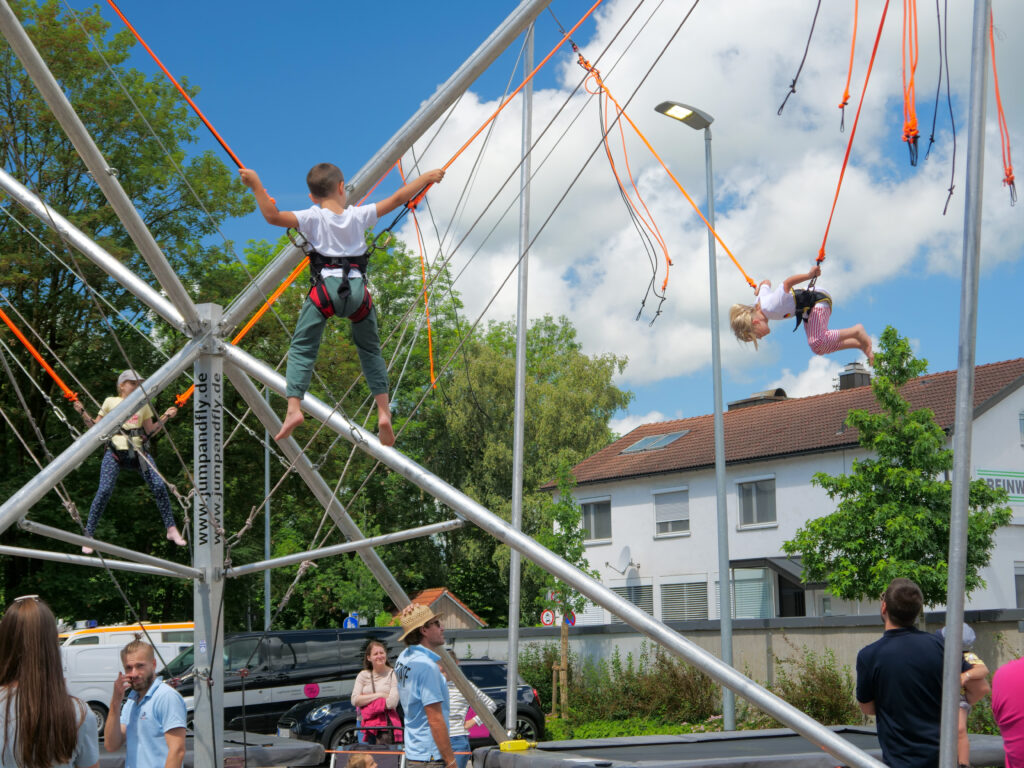 Jump and fly Trampoline